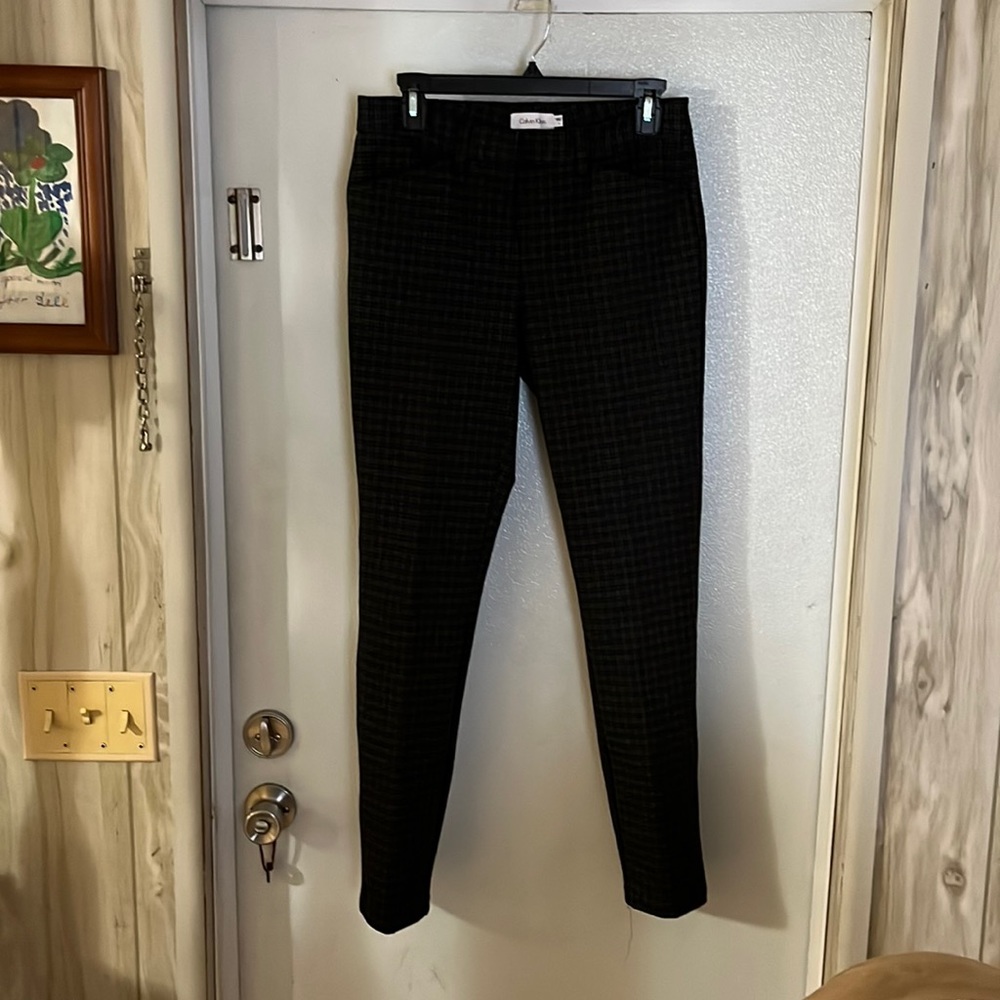 NWOT Calvin Klein pants. Women’s size 4